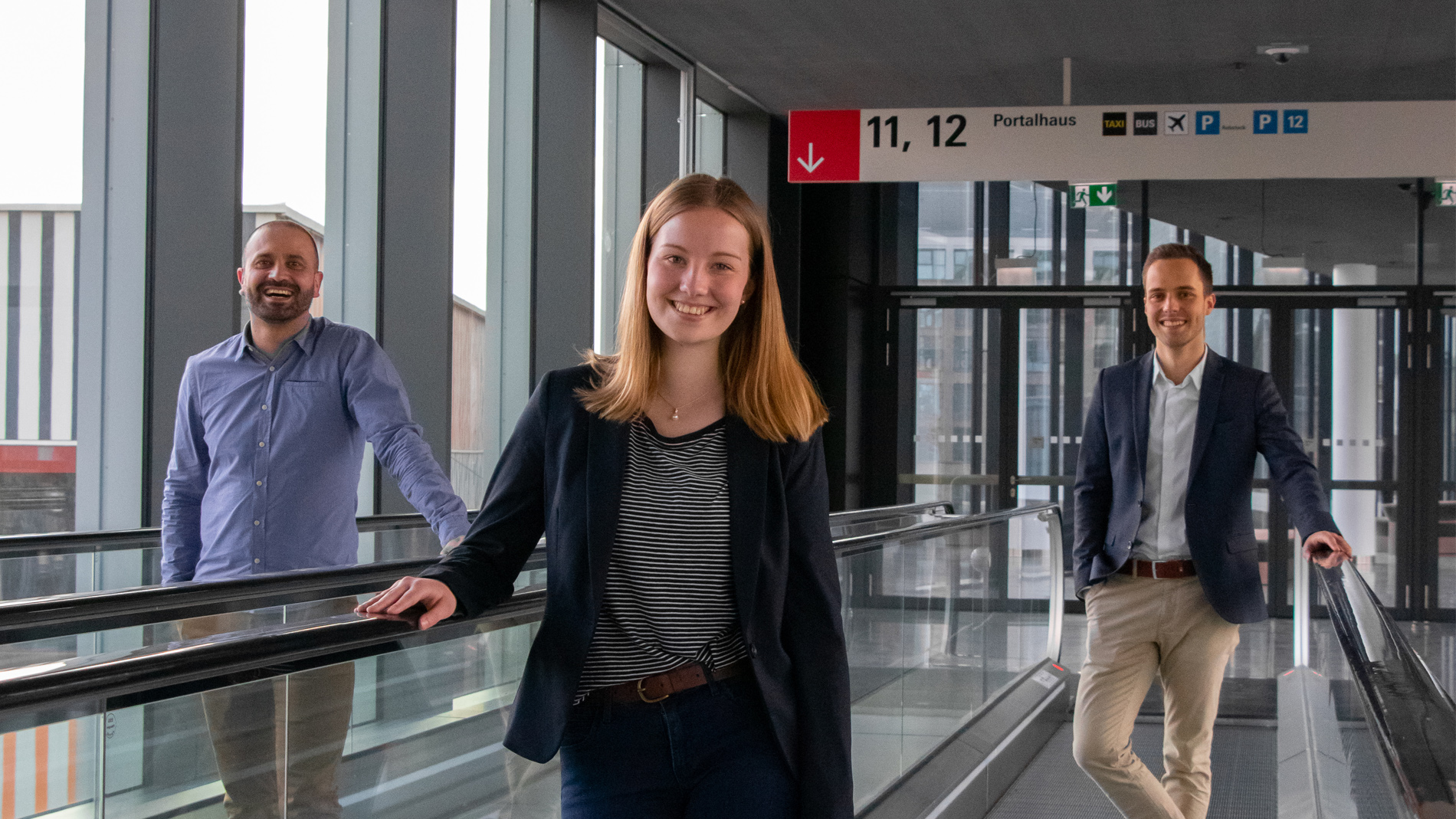 Duale Studenten*innen bei der Messe Frankfurt
