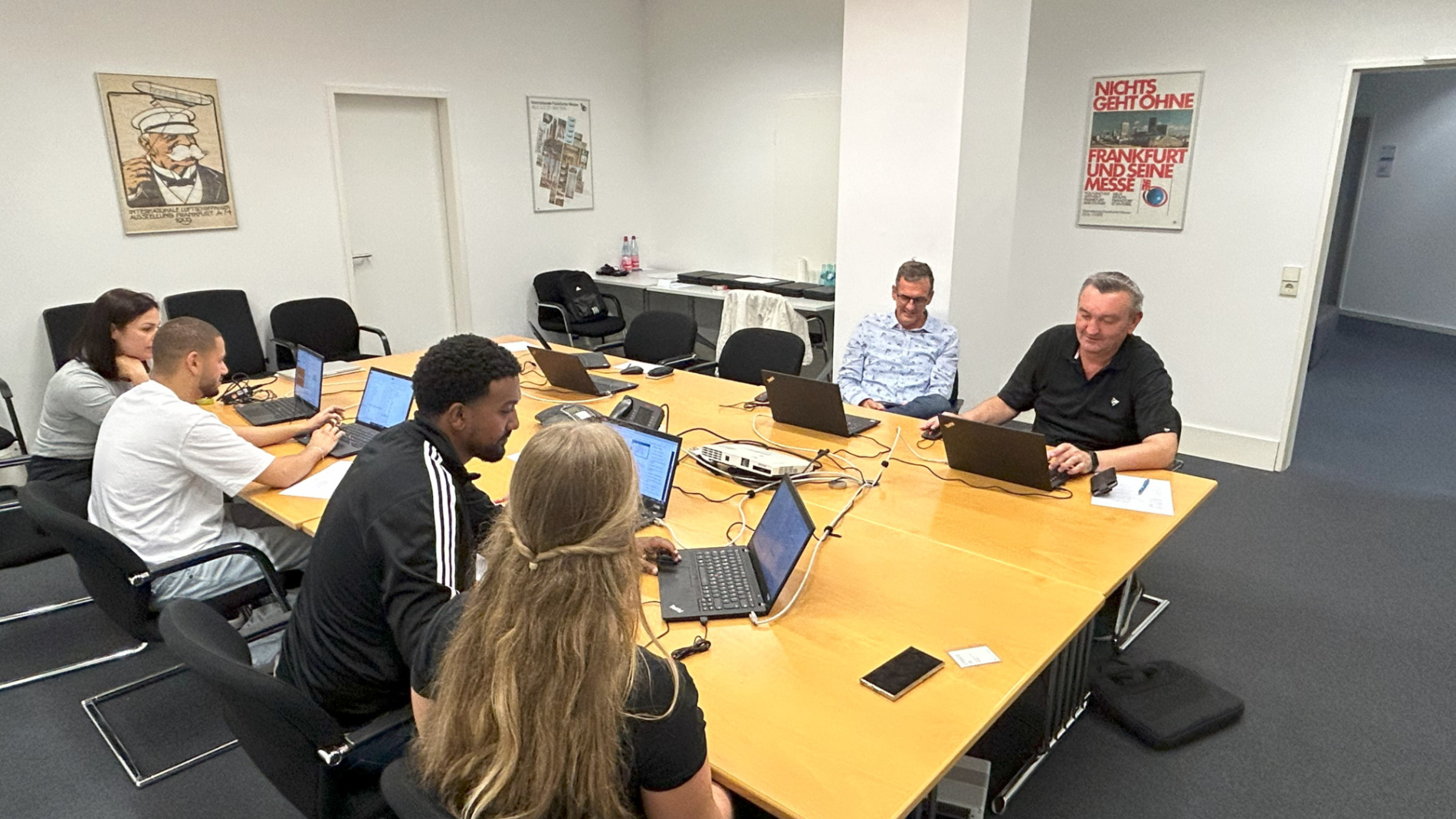 Das Projekt des Roll-outs von Windows 11 wird von unserem Workplace Management umgesetzt.