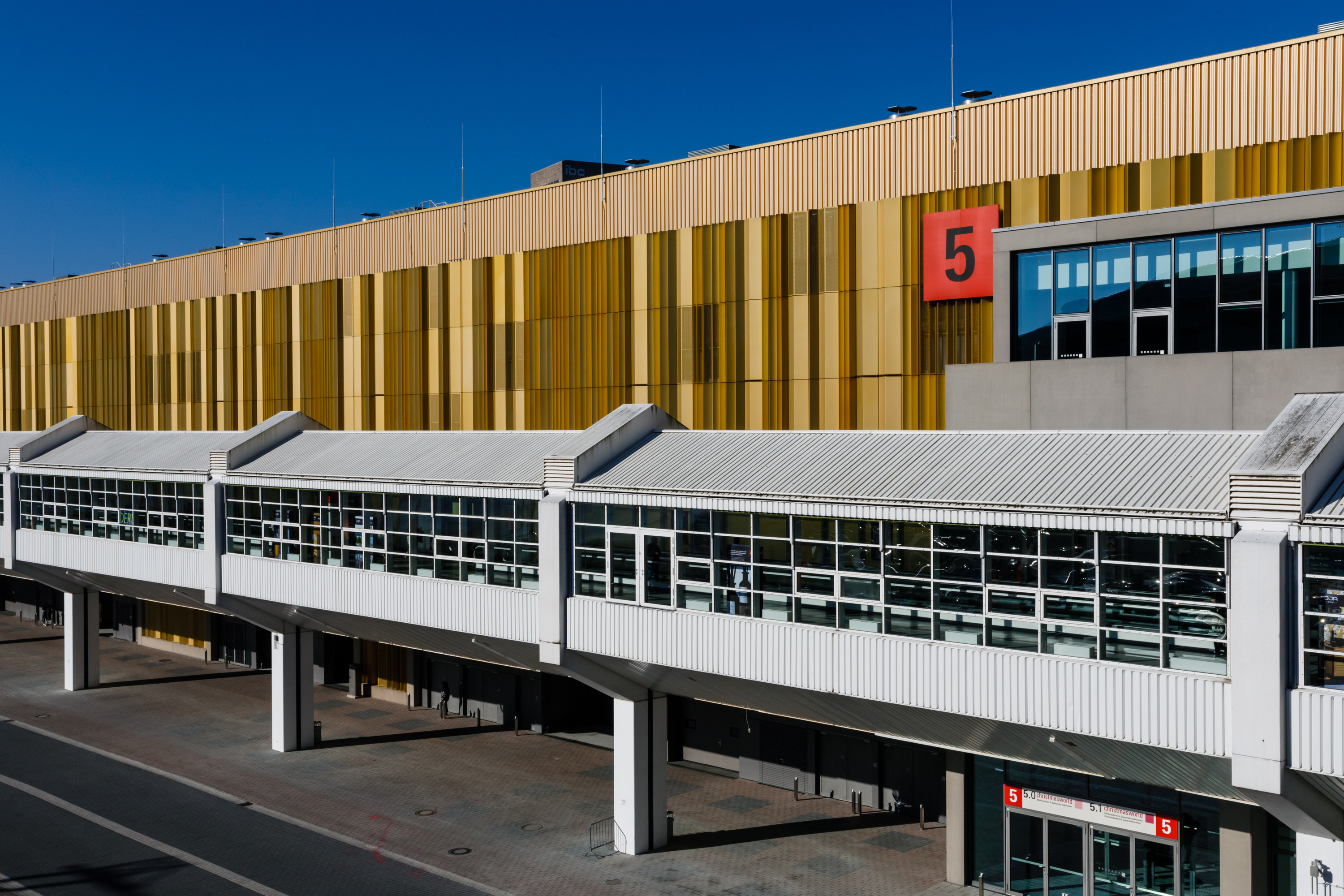Hall 5