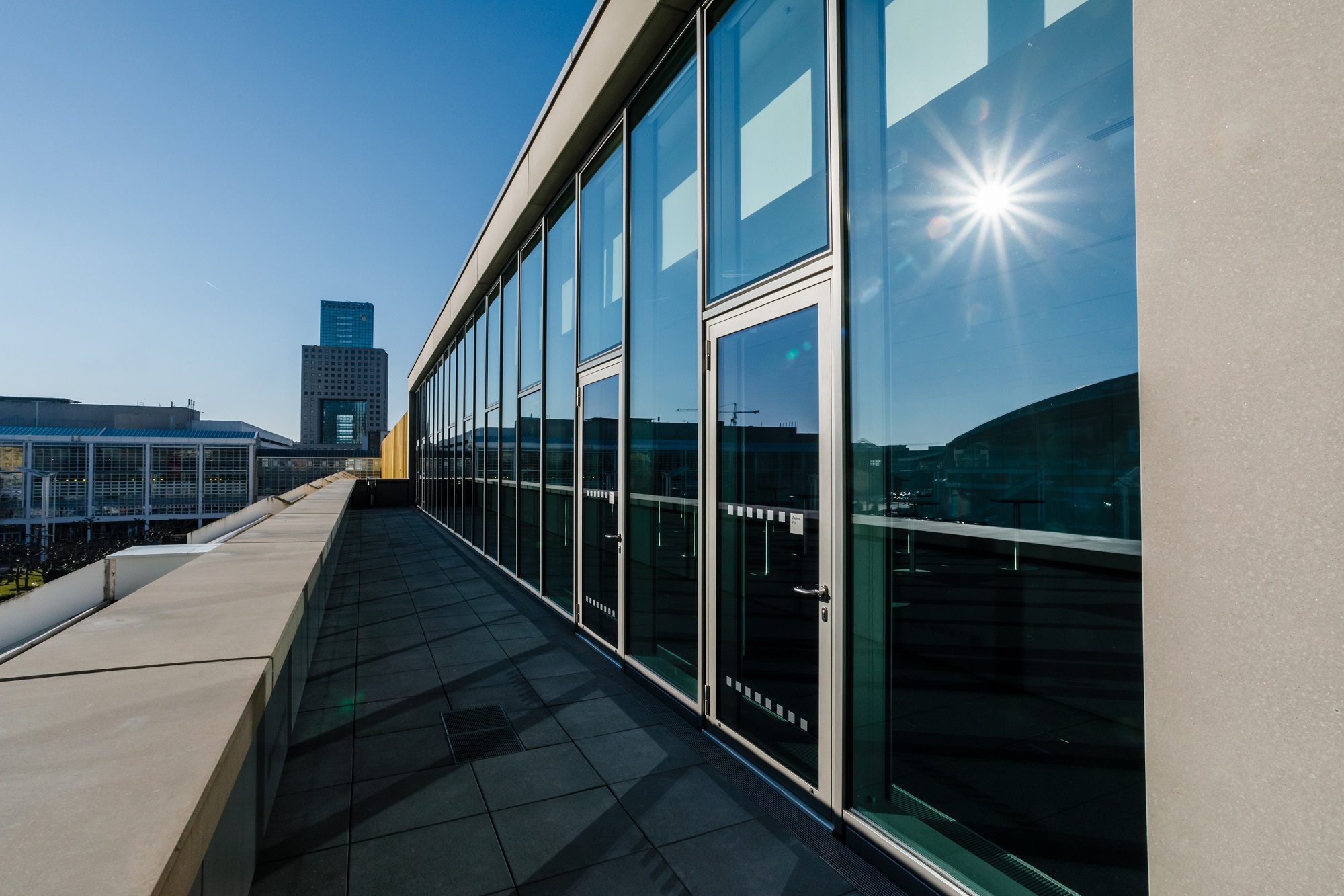 Halle 5 Terrasse, Meetingraum Loggia