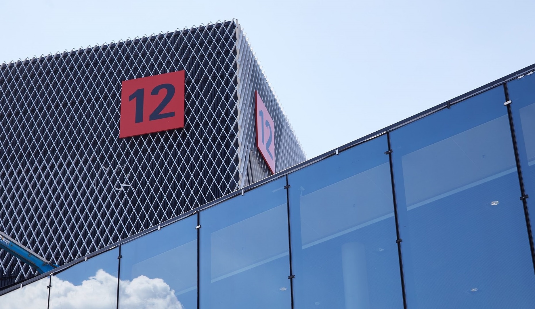 Hall 12