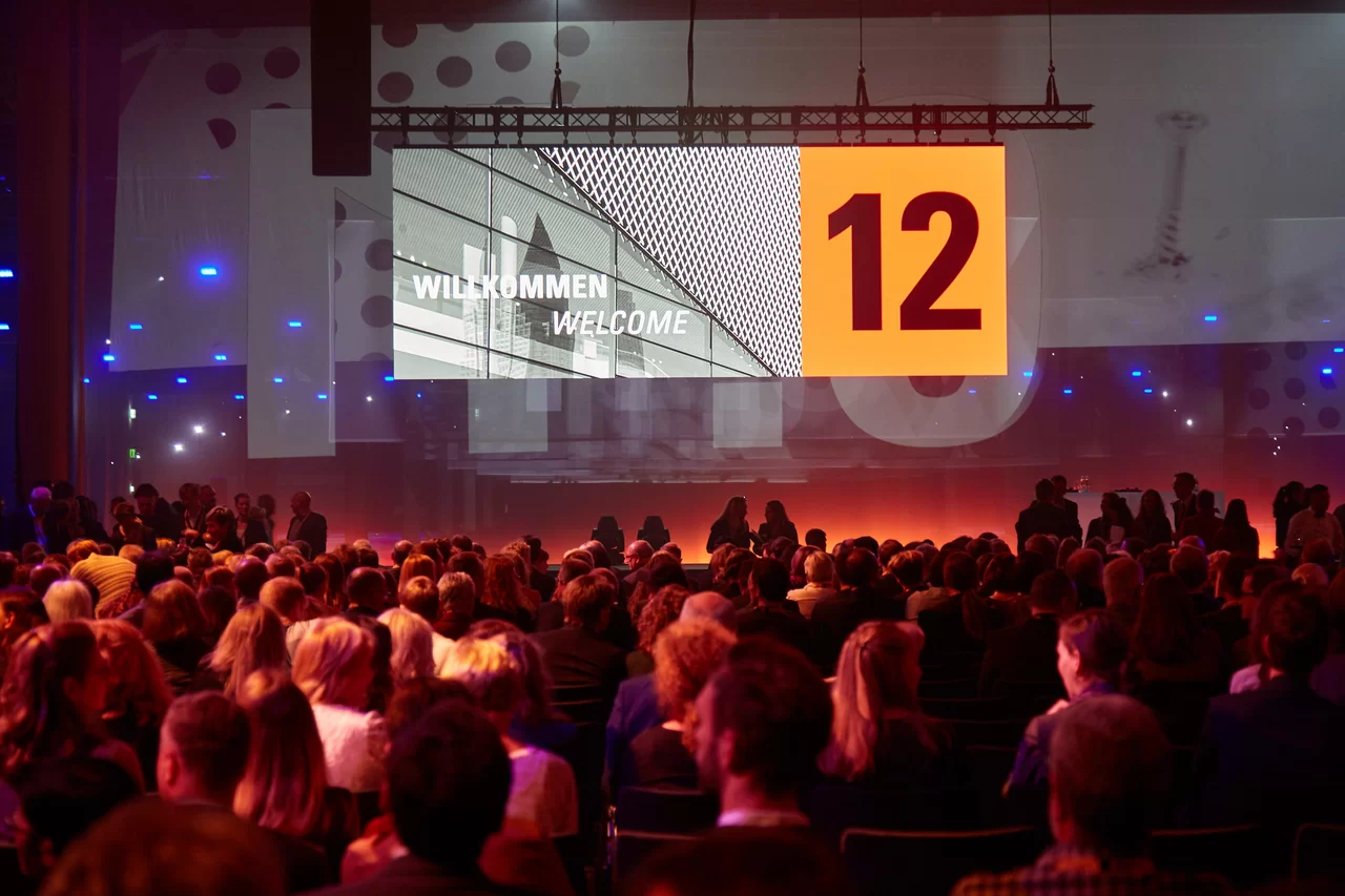 Hall 12