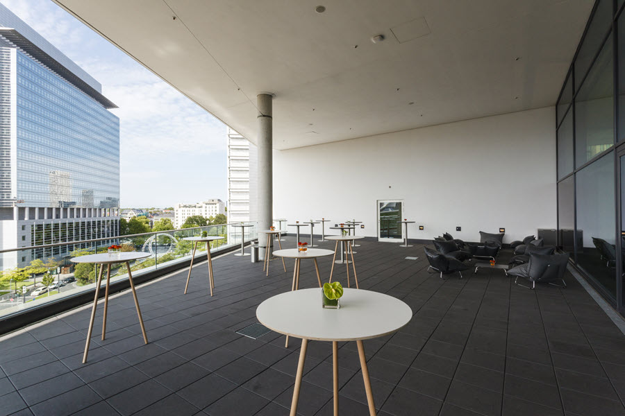 4-Ebene4-Terrasse
