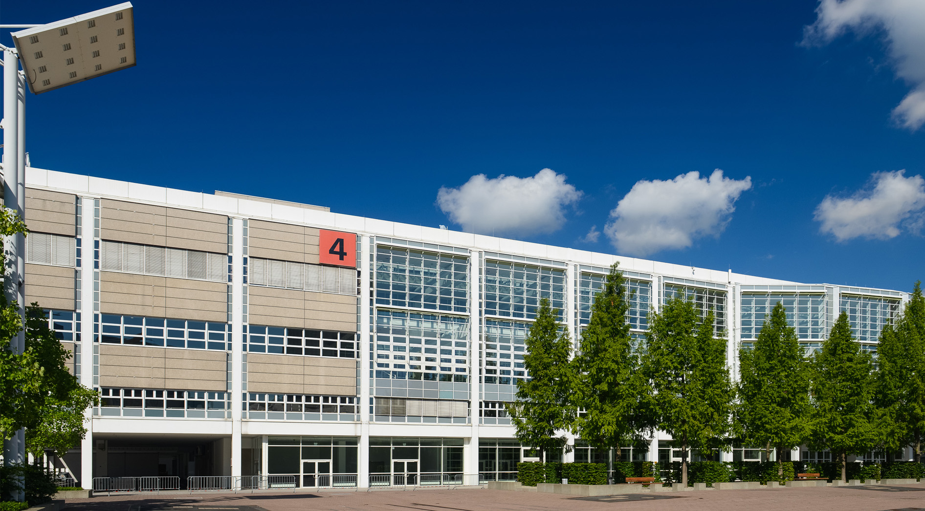 Hall 4