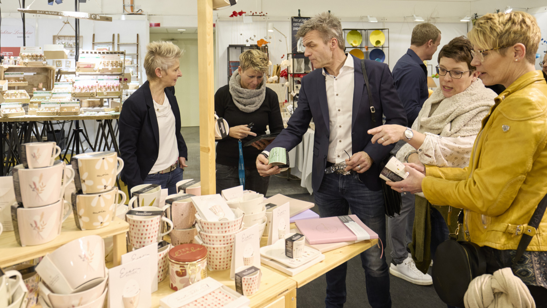 Angeregter Branchenaustausch und gute Orderlaune prägten die Jubiläumsausgabe der Nordstil. Messe Frankfurt / Rolf Otzipka